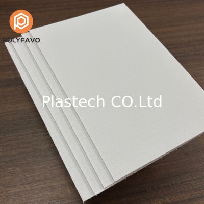 สามารถปรับปรุง 4 มิลลิเมตร PP ผนังผงผึ้ง แผ่นผนัง Laminated คาร์โก Van Ford Wall Liner
