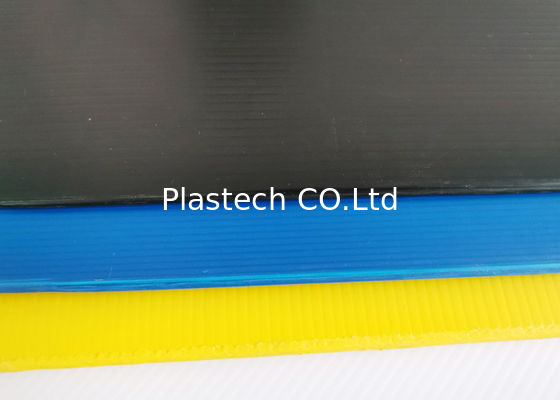 เครื่องปิดขอบด้านข้าง Corflute Coroplast PP ขนาด 3 มม. 4 มม. 5 มม. 10 มม.